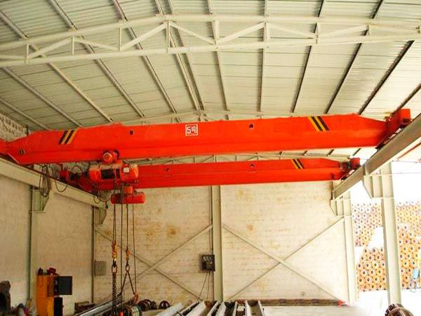 單梁行車安全操作注意事項(xiàng)