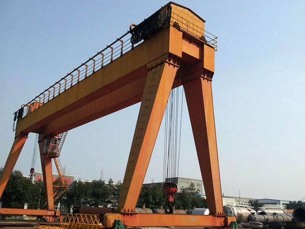 關(guān)于起重機(jī)你了解多少呢？起重機(jī)都有哪些形式呢